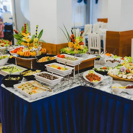 Hotel Sun Palace Słoneczny Brzeg