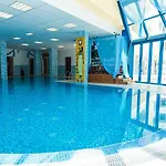 Хотел Sun Palace *