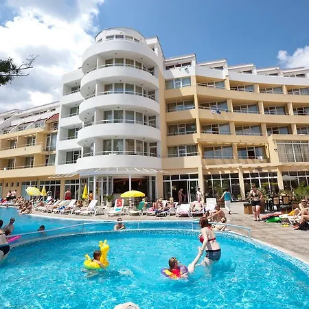 Хотел Sun Palace *
