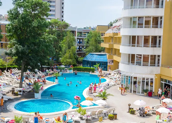 Готель Sun Palace *