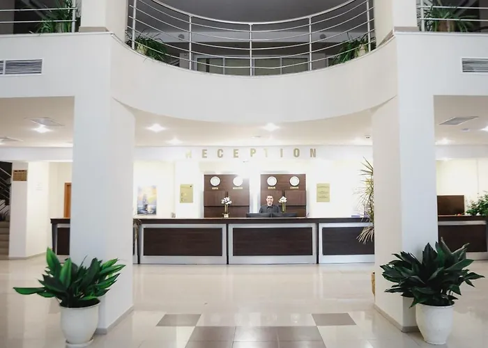 Sun Palace Готель